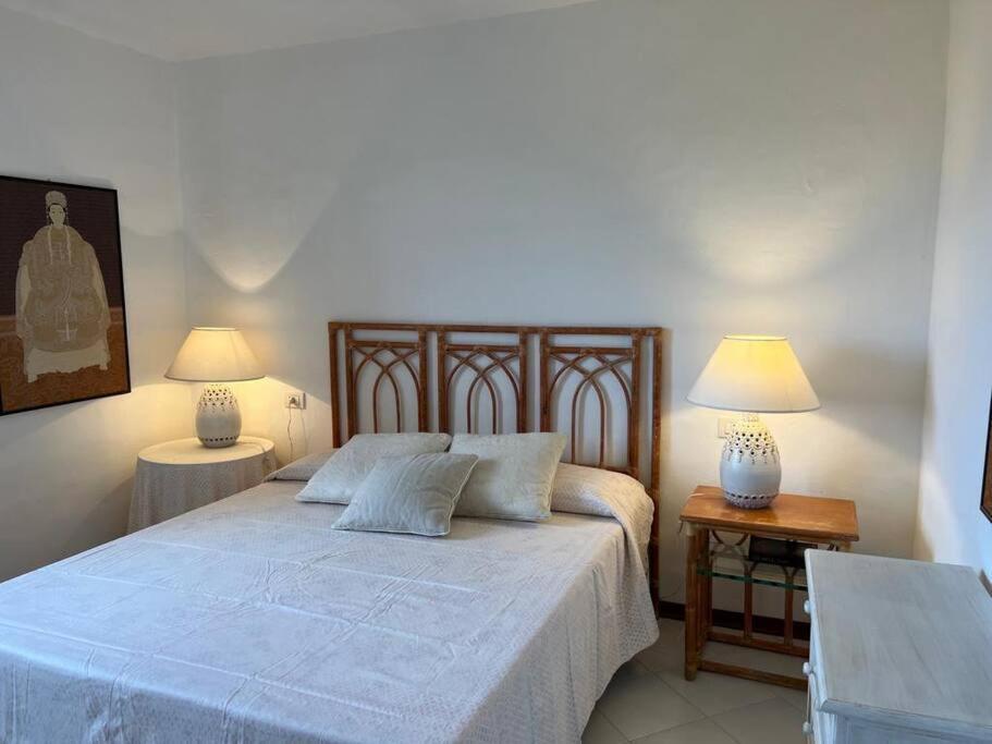L'attico Del Porto Apartment *