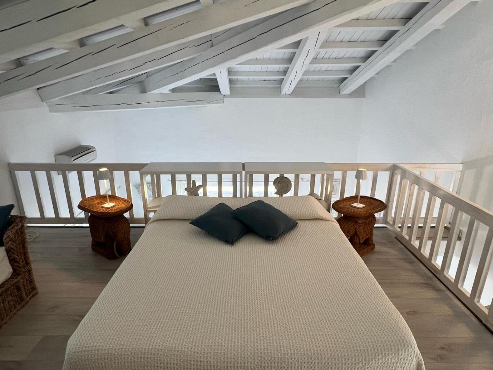 L'attico Del Porto Apartment